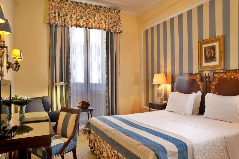 SINGLE STANDARD Room, Avenida Palace, Lisbon