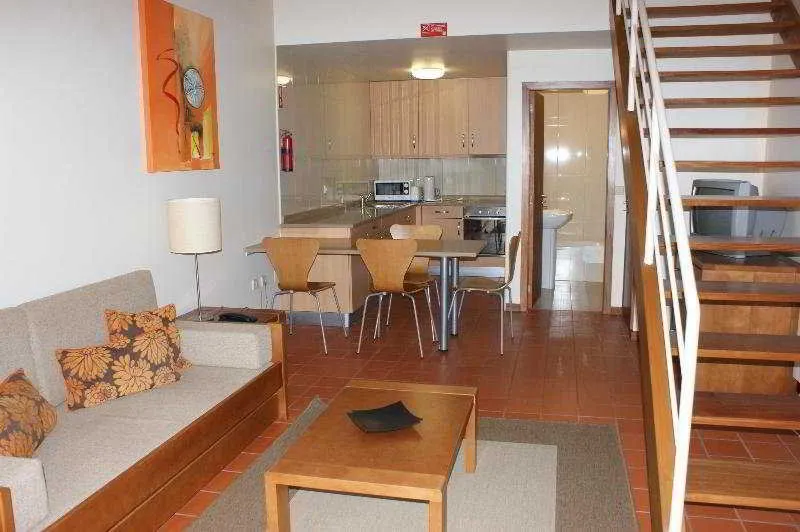 Room, Clube Pinhal da Foz, Porto