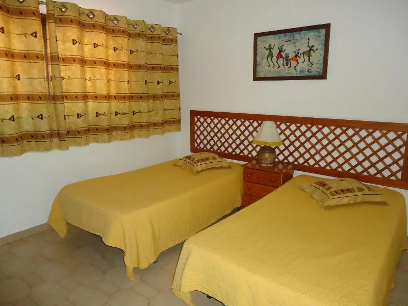 APARTMENT TWO BEDROOMS Room, Rainha D. Leonor, Algarve