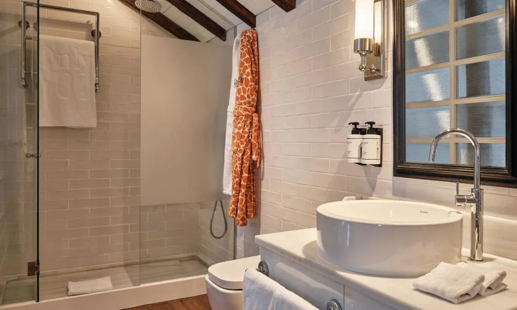 SUITE STANDARD Room, Only YOU Boutique Madrid, Madrid