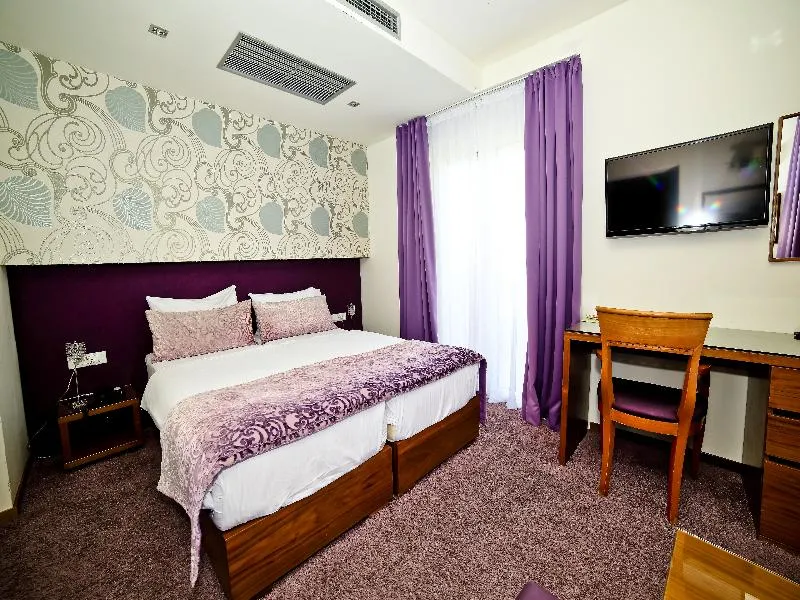 DOUBLE CLASSIC Room, Classic Hotel Gala Split, Split