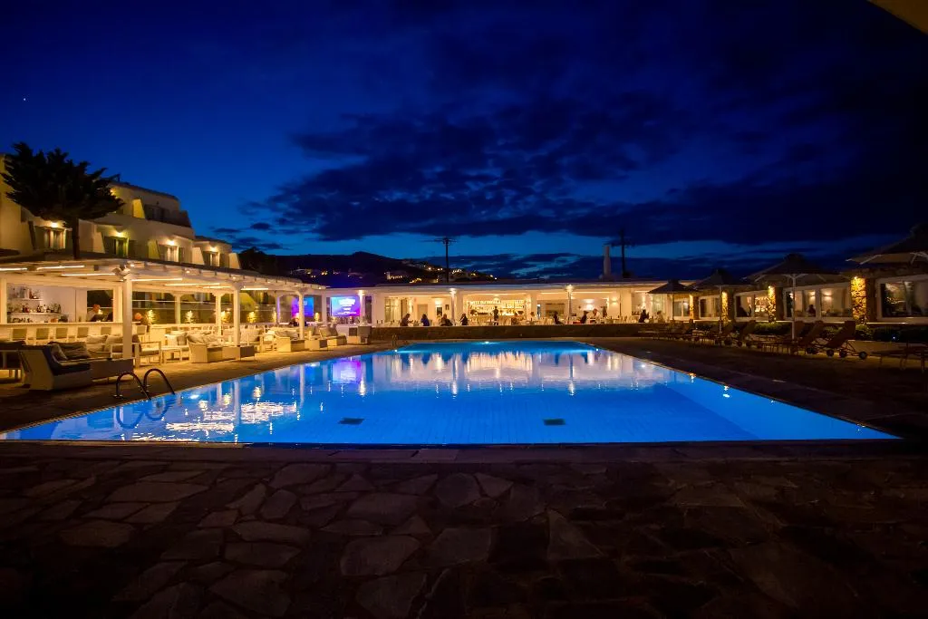 Pool, Yiannaki, Mykonos