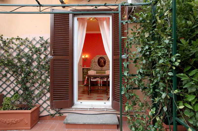 Room, Residenza Horti Luculliani, Rome