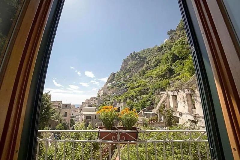 General view, L'Argine Fiorito, Naples