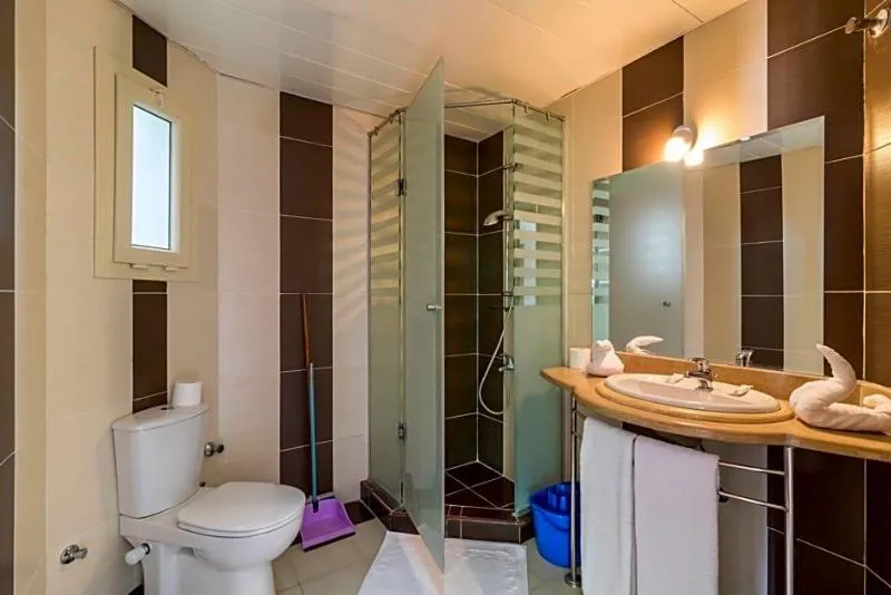 Room, Royal Beach Serviced Apartments, Red Sea Riviera