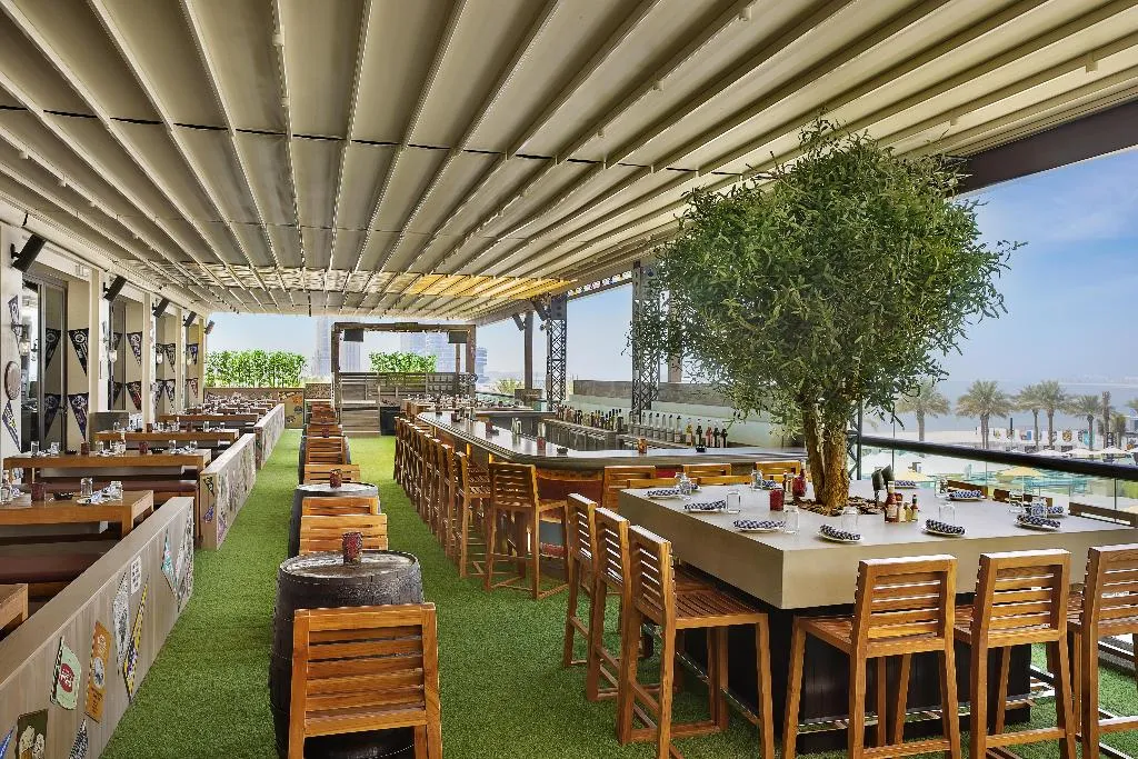 Restaurant, Hilton Dubai Palm Jumeirah, Dubai