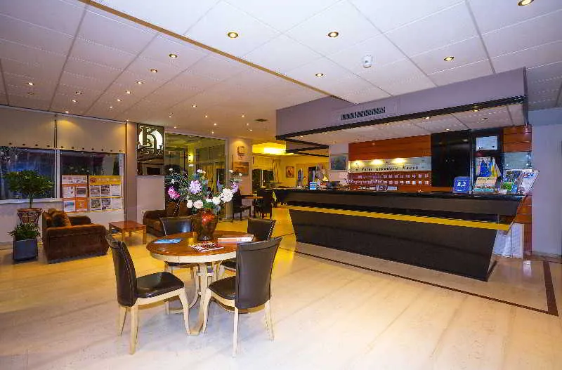 Lobby, Kyparissia Beach, Athens