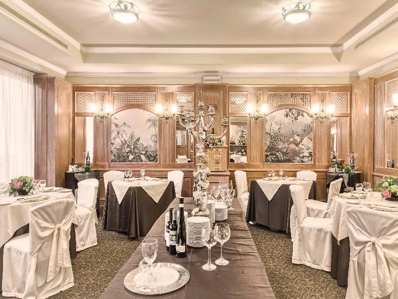 Restaurant, Doria Grand Hotel, Milan