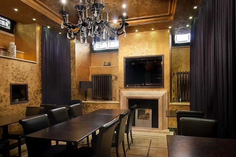 Lobby, Celio, Rome