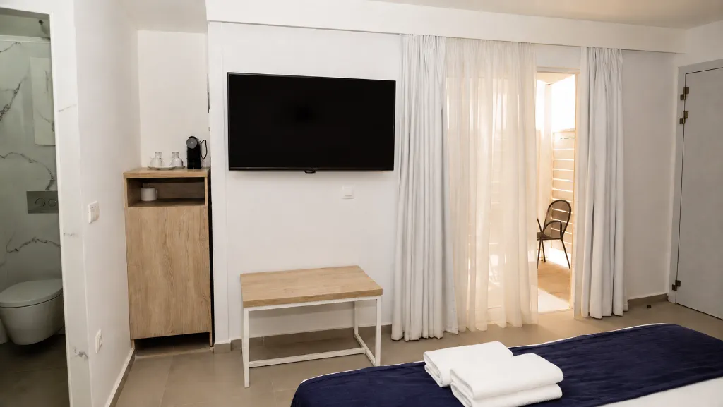 JUNIOR SUITE STANDARD Room, St Constantin Hotel, Crete