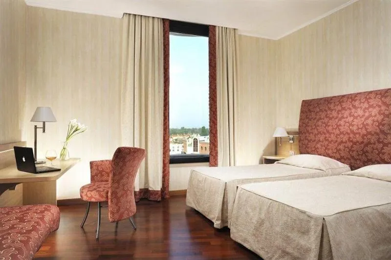 General view, Poli Hotel, Milan