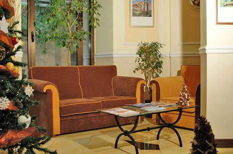 Lobby, Executive, Rome
