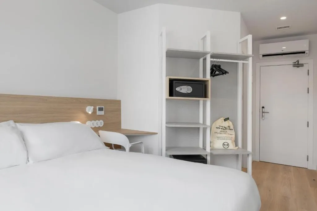 Room, B&B Hotel Benidorm Finestrat, Costa Blanca