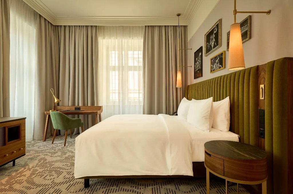 Room, Hotel Saski Krakow, Curio collection by Hilton, Krakow