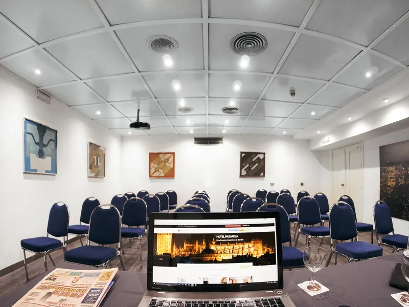Conferences, Pasarela, Seville