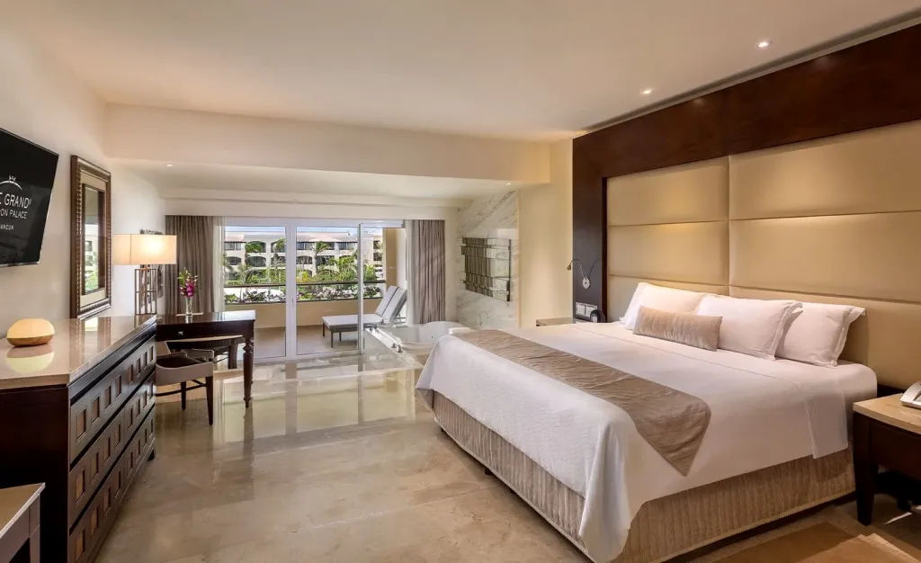 FAMILY ROOM DELUXE Room, The Grand at Moon Palace - All inclusive, Cancun Area