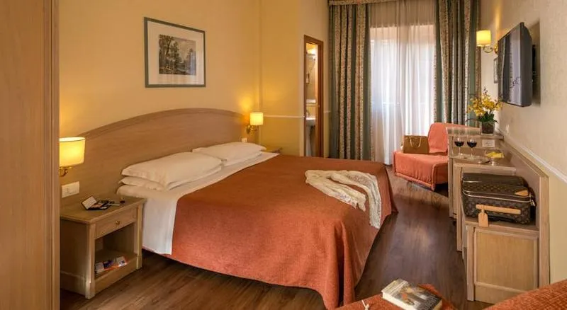 DOUBLE STANDARD Room, Santa Costanza, Rome