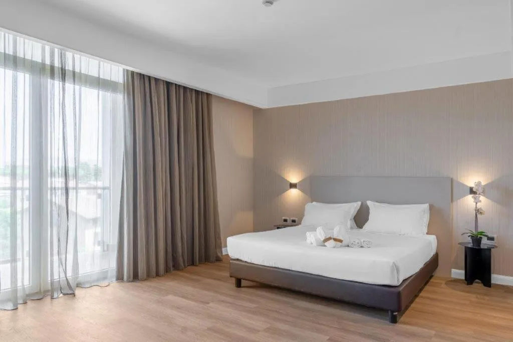 DOUBLE SUPERIOR Room, Hotel Capannelle, Rome