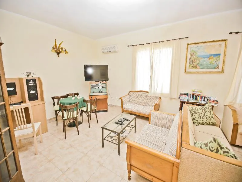 Sports and Entertainment, Apartamentos Don Miguel, Majorca