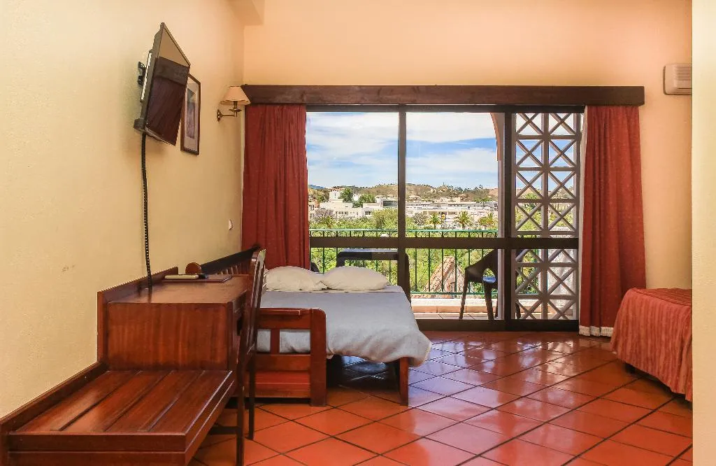 TRIPLE CLASSIC Room, Colina dos Mouros, Algarve