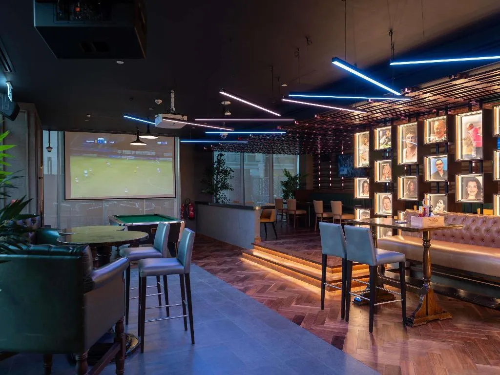 Bar, Novotel Dubai Gold District, Dubai