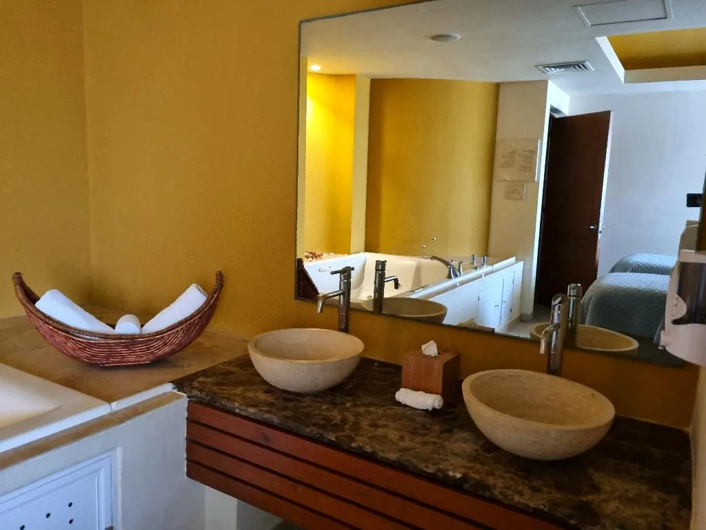 Sports and Entertainment, Ocean Spa Hotel All Inclusive, Cancun Area