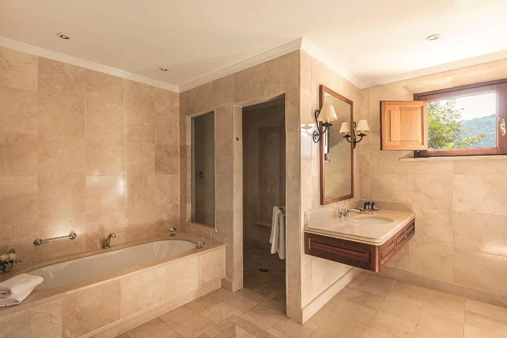 JUNIOR SUITE EXECUTIVE Room, La Residencia, A Belmond Hotel, Mallorca, Majorca