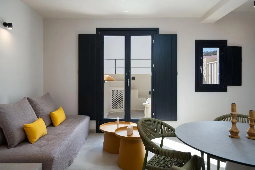 APARTMENT LUXURY ONE BEDROOM Room, White Orchid Boutique Apartments, Santorini