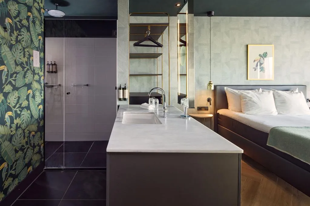 DOUBLE COMFORT Room, Van der Valk Hotel Amsterdam - Amstel, Amsterdam
