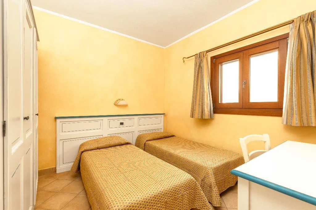FAMILY ROOM SEA VIEW Room, Club Hotel Saraceno, Cagliari