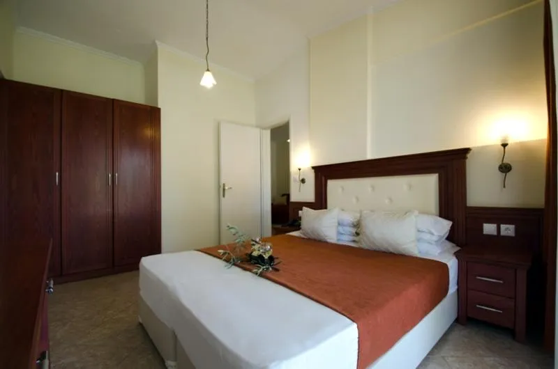 APARTMENT WITH BALCONY Room, Village Mare, Thessaloniki