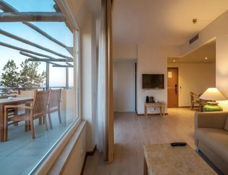 SUITE WITH TERRACE Room, Dom Pedro Marina, Algarve