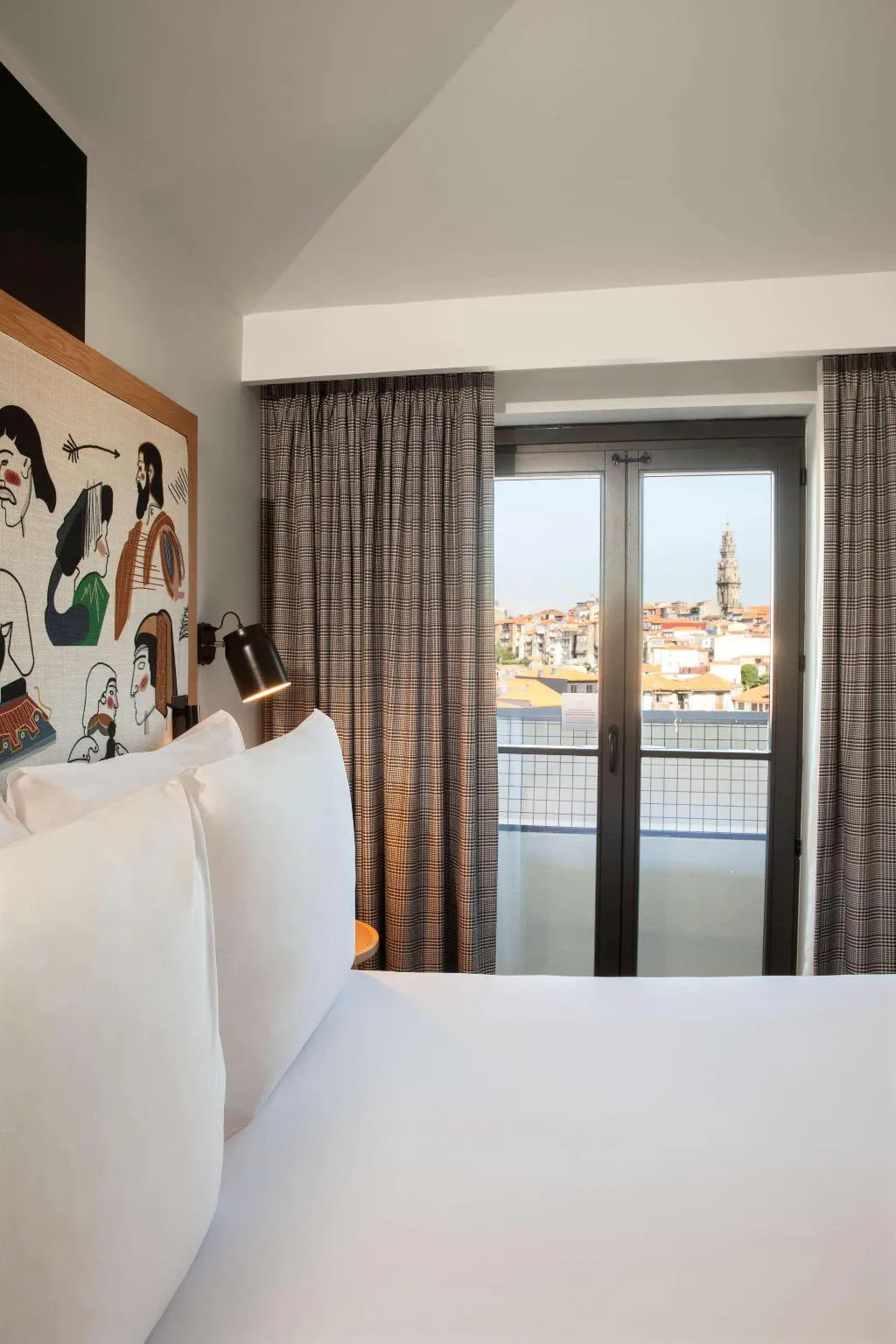 Room, Se Catedral Hotel Porto, Tapestry Collection by Hi, Porto