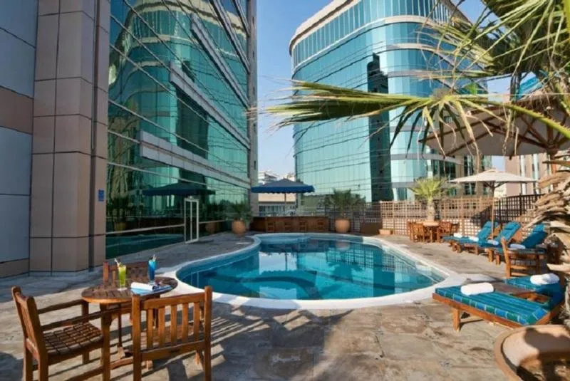 Pool, City Seasons Suites Dubai, Dubai