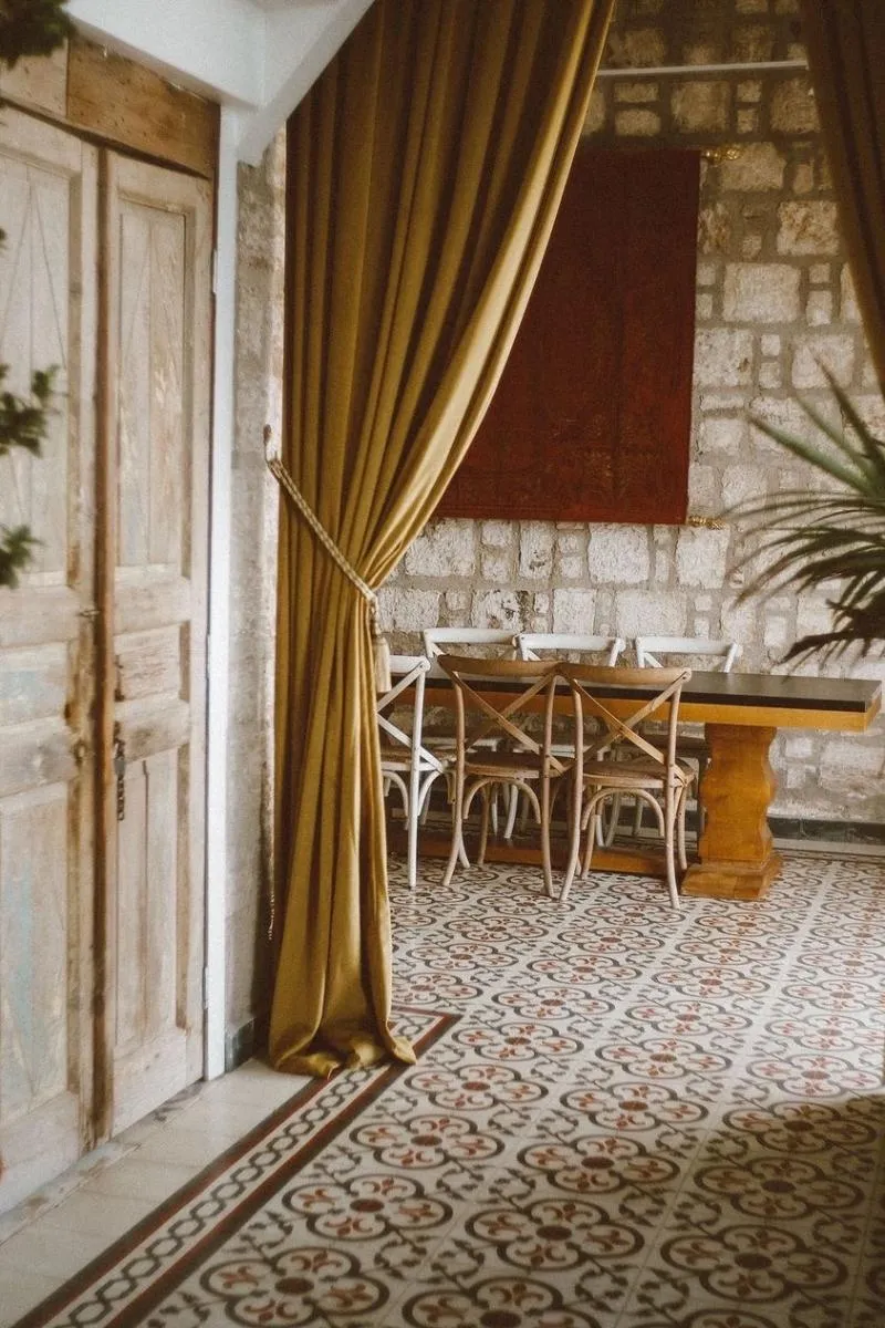 Lobby, Gümrük Urla, Izmir
