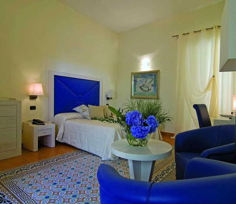Room, Maison Tofani, Naples