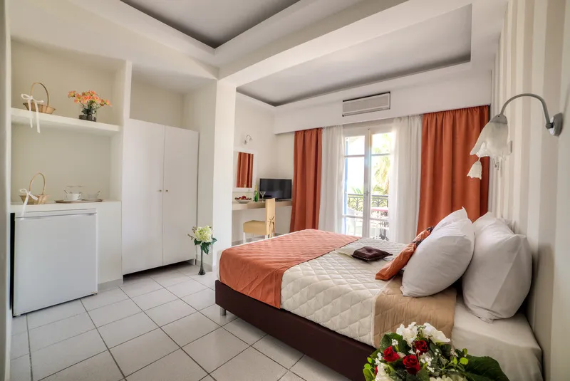 Room, Pantheon Hotel, Santorini