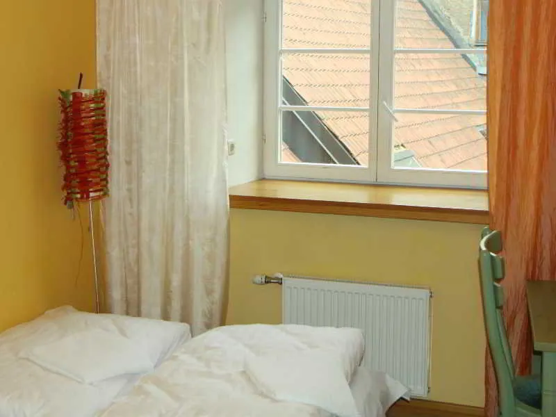 Room, Ala Hostel & Apartments, Riga