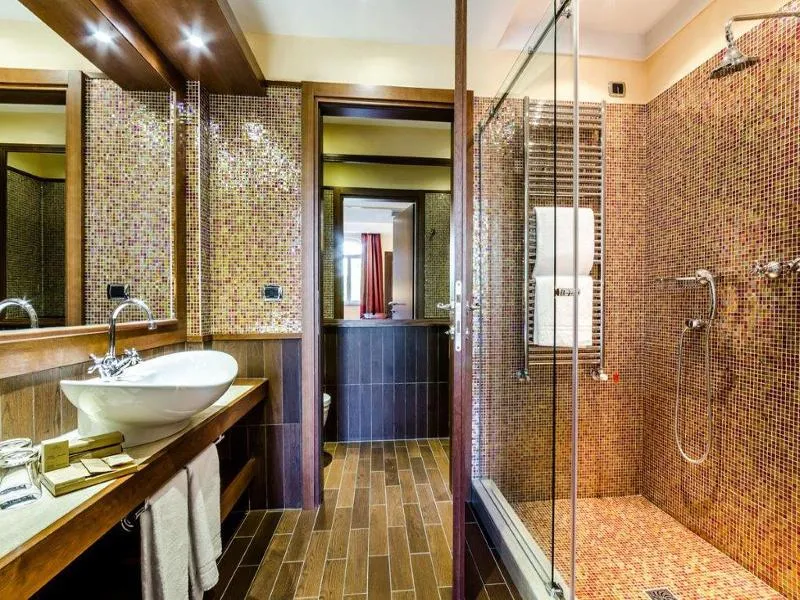 TWIN STANDARD Room, Silver, Milan