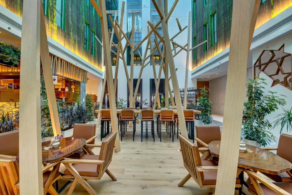 Restaurant, Al Khoory Courtyard Hotel, Dubai