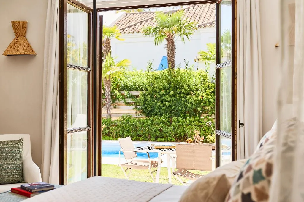 VILLA WITH KITCHENETTE Room, Marbella Club Hotel, Costa Del Sol