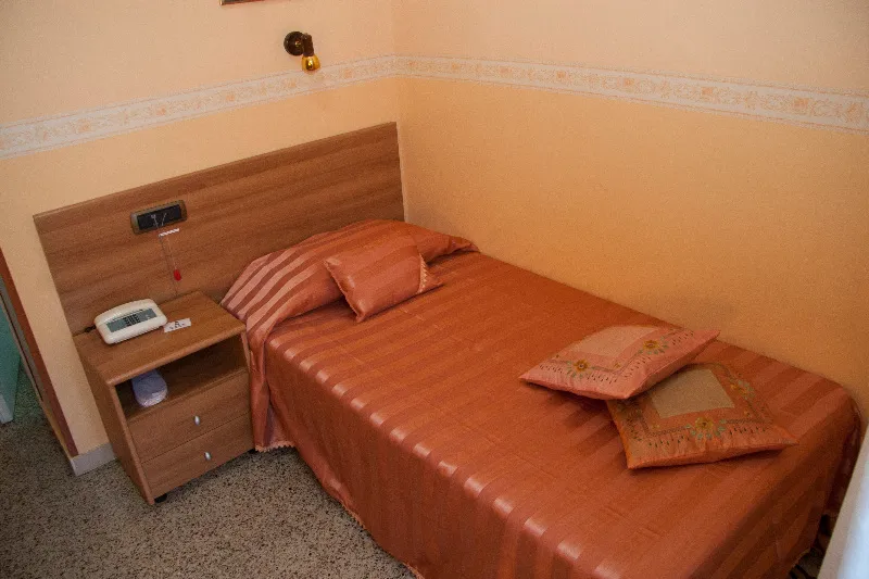 Room, Casa La Salle, Rome