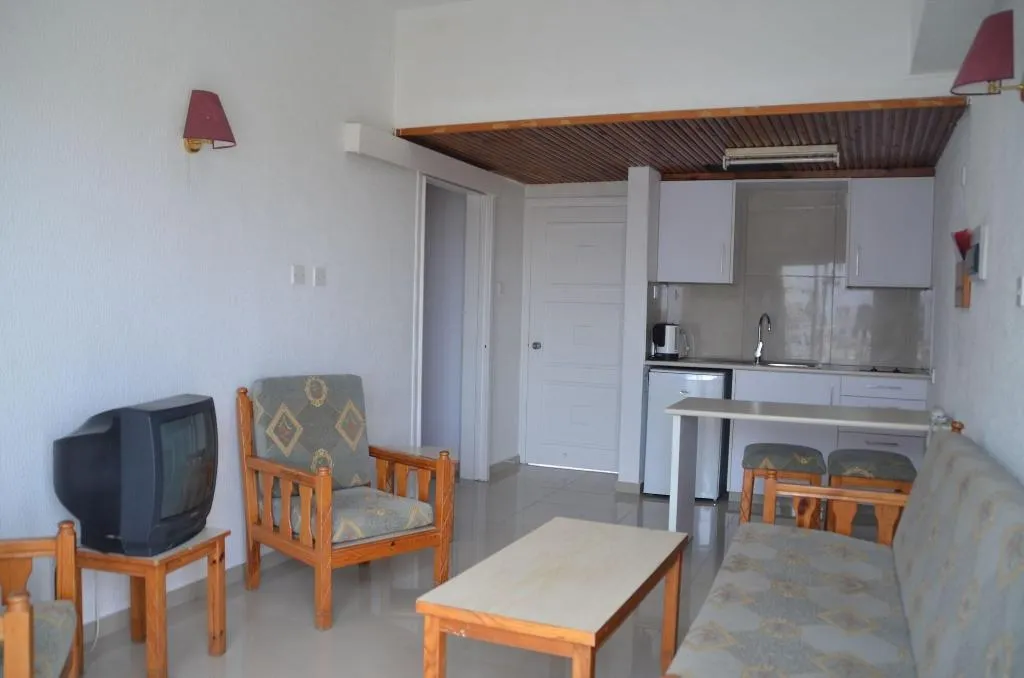 Room, Boronia, Cyprus