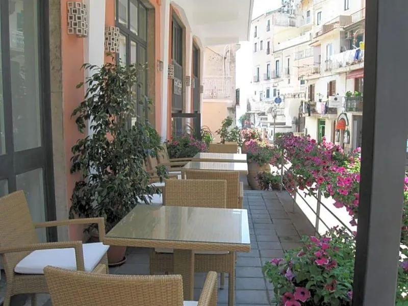 General view, Hotel Caporal, Naples
