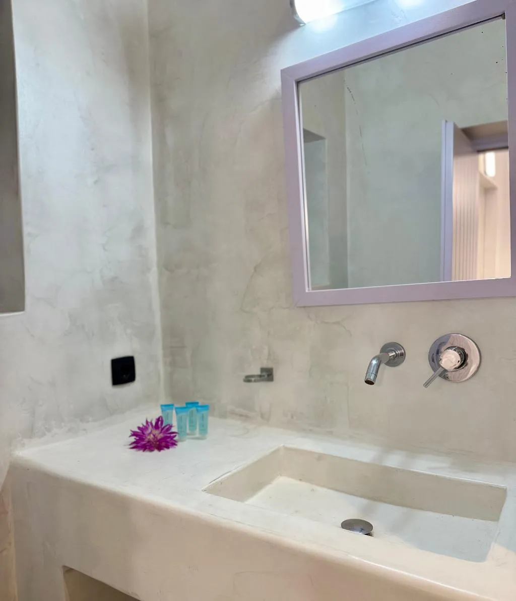 DOUBLE STANDARD Room, Caldera's Bliss Suites, Santorini