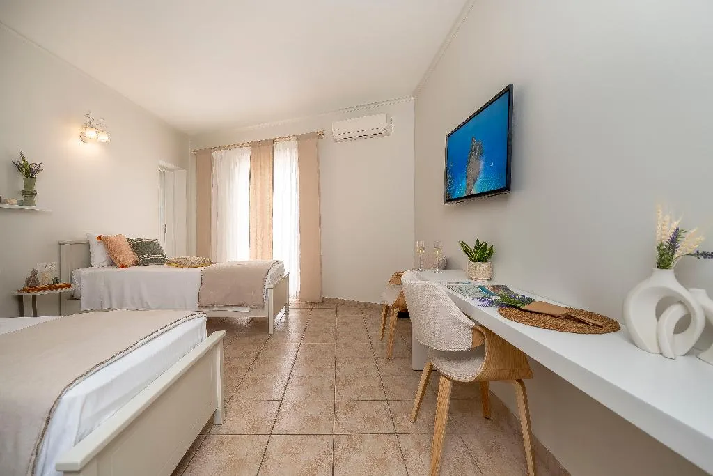 SUITE TWO BEDROOMS ONE BATHROOM Room, Arkadia Luxury Hotel Apartments, Zante