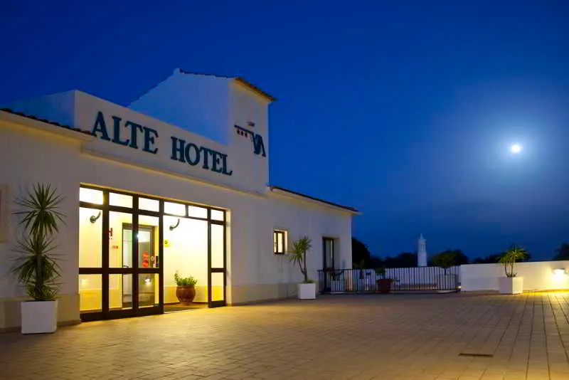 Terrace, Alte, Algarve