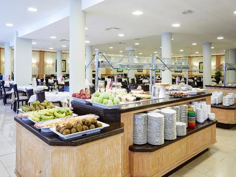 Restaurant, Grupotel Aldea Cala'n Bosch, Menorca