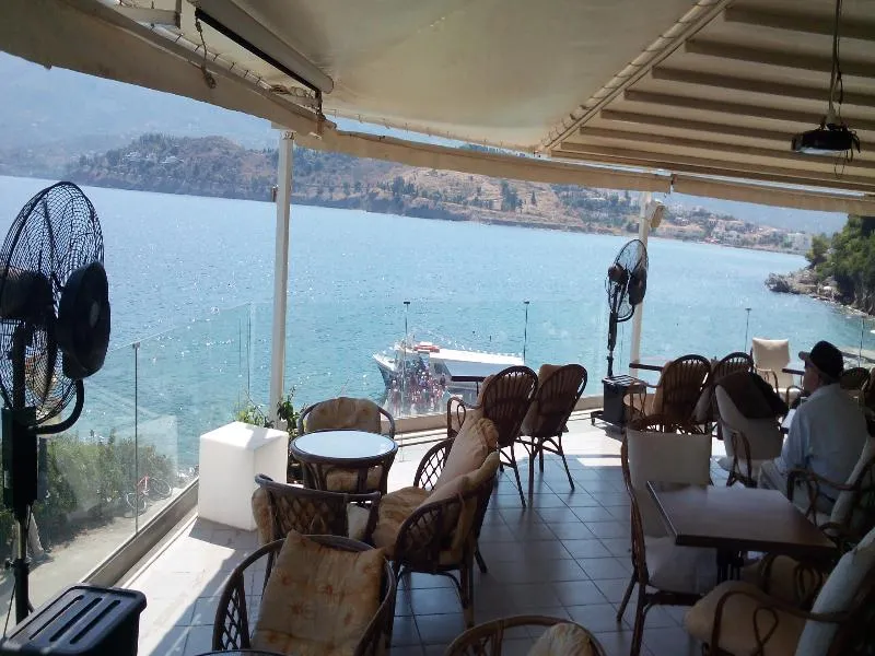 Bar, New Aegli Hotel, Kalamata