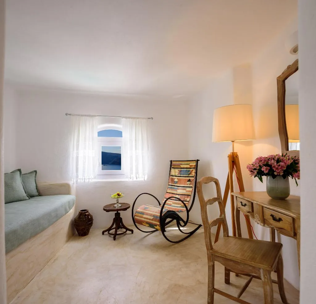 SUITE HONEYMOON Room, Fanari Villas, Santorini